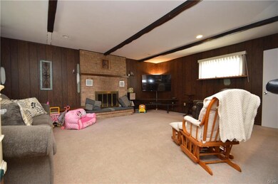 327 E Wall St, Bethlehem, PA 18018 - photo 2