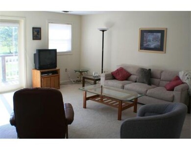 570 White Cliff Dr, Plymouth, MA 02360 - photo 3