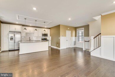 23266 Southdown Manor Terrace unit 101, Ashburn, VA 20148 - photo 7