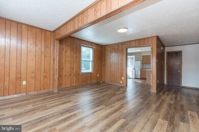 755 Ash St, Strasburg, VA 22657 - photo 6