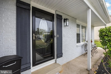 8 Colgate Dr, Cherry Hill, NJ 08034 - photo 3