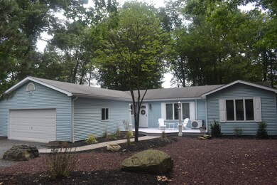 105 Rodeo Dr, Hawley, PA 18428 - photo 2