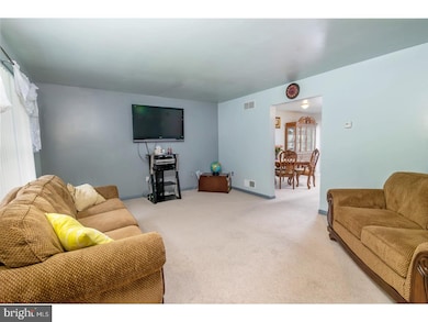 4522B Sefranka Rd, Temple, PA 19560 - photo 2