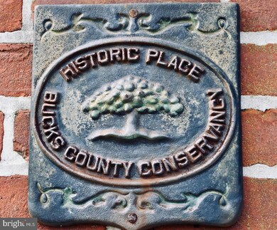 624 E Walnut St unit 302, Perkasie, PA 18944 - photo 5