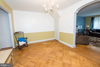 3538 Chippendale St, Philadelphia, PA 19136 - photo 6