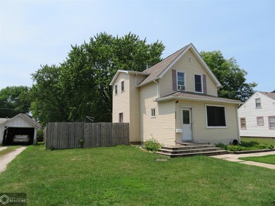 808 S Main St, Clarion, IA 50525 - photo 3