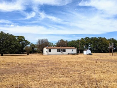 200 Thompson Ln, Lipan, TX 76462 - photo 6