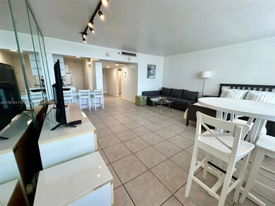 The Decoplage unit 1220, Miami Beach, FL 33139 - photo 3