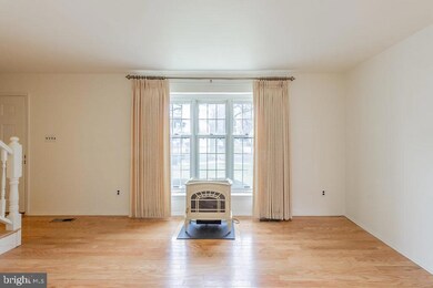 8161 Wyndam Rd, Pennsauken, NJ 08109 - photo 2