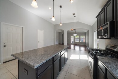 2627 Imperial Crossing Dr, Conroe, TX 77385 - photo 7