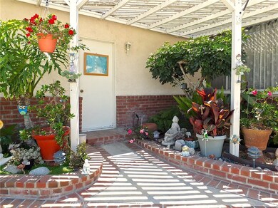 5425 Verdura Ave, Lakewood, CA 90712 - photo 2