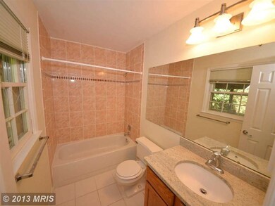 10157 Red Spruce Rd, Fairfax, VA 22032 - photo 5