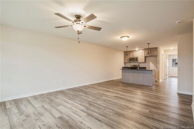 853 Wolf Run Park Blvd, Jeffersonville, IN 47130 - photo 3