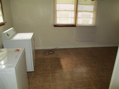 305 Wilkinson St, Frankfort, KY 40601 - photo 7