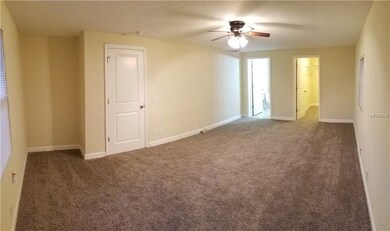 MASTER BEDROOM WITH WALK IN CLOSET AND PRIVATE FUL