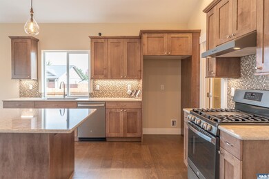 390 Broadmoor St, Sequim, WA 98382 - photo 5