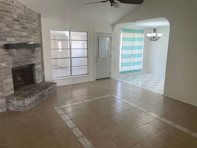 23907 Lestergate Dr, Spring, TX 77373 - photo 2