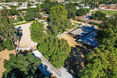 22050 Tulsa St, Chatsworth, CA 91311 - photo 3