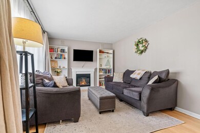 2824 Sherwood Rd-6.jpg