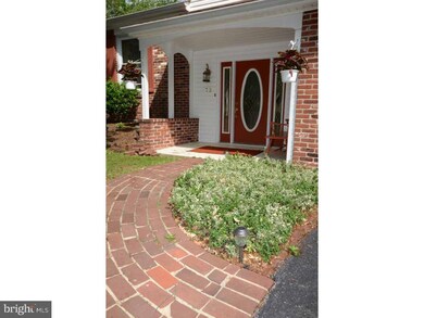 72 S Forge Manor Dr, Phoenixville, PA 19460 - photo 3