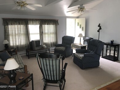 224 High Ridge Rd, Dingmans Ferry, PA 18328 - photo 4