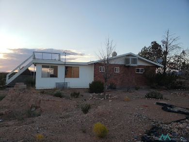 7560 N Boundary St, Columbus, NM 88031 - photo 3