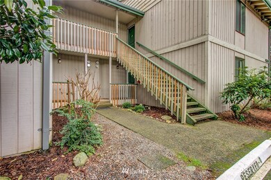 14036 Juanita Dr NE unit A, Kirkland, WA 98034 - photo 3