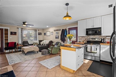 5451 Lancer Dr, High Point, NC 27263 - photo 7