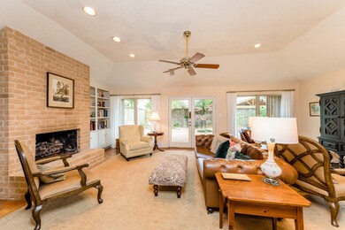 10206 Briar Forest Dr, Houston, TX 77042 - photo 7