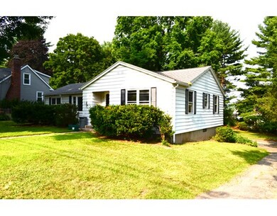 7 Skinner Ln, South Hadley, MA 01075 - photo 2