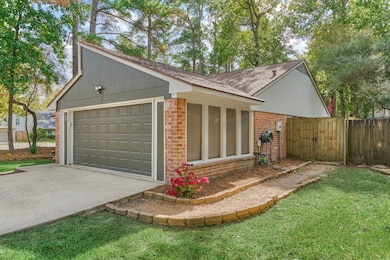 1 Fiddleleaf Ct, Spring, TX 77381 - photo 2