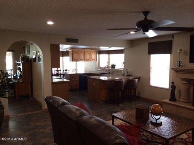 Family:Kitchen