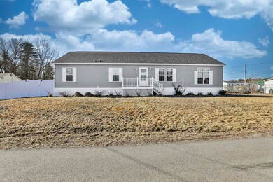 2 Edwards St, Salem, NH 03079 - photo 4