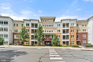 Enclave unit 308, Fairfax, VA 22031 - photo 4
