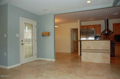Foyer-Kitchen