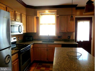 143 S Robinson St, Baltimore, MD 21224 - photo 7