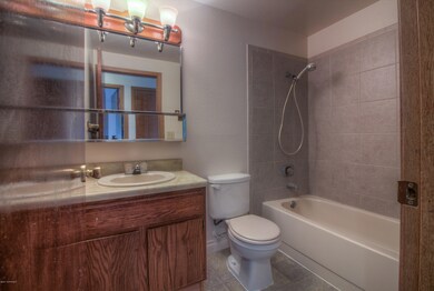 5501 E Mayflower Ln unit 2, Wasilla, AK 99654 - photo 7