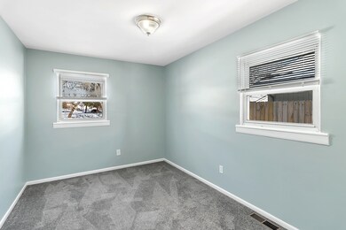 2616 20th St, Zion, IL 60099 - photo 7