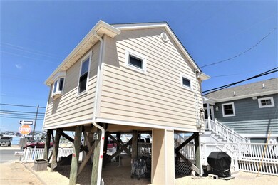 126 W. Penguin Way (6)