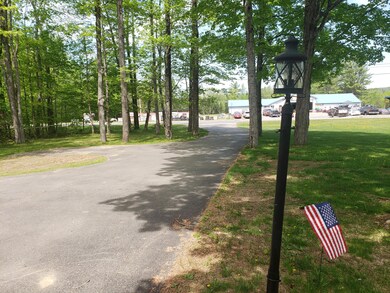 177 Summer St, Dover Foxcroft, ME 04426 - photo 4