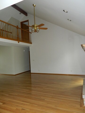 2109 Hidden Valley Dr, Naperville, IL 60565 - photo 6