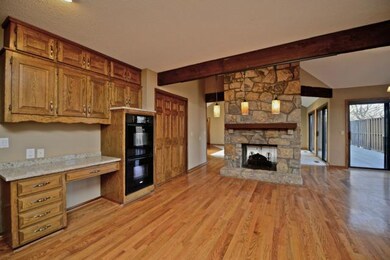Hearth Fireplace In To The Kitchen.