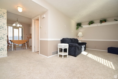 156 E 735 S unit 24, Centerville, UT 84014 - photo 3