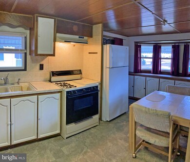 19654 Queen St unit 41, Rehoboth Beach, DE 19971 - photo 3