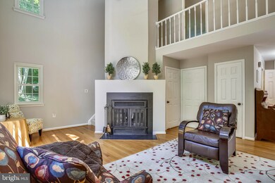 1628 Bennington Hollow Ln, Reston, VA 20194 - photo 7