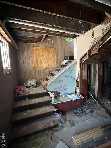 104 N Maple St, Christopher, IL 62822 - photo 5