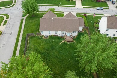 12120 Bears Way, Fishers, IN 46037 - photo 4