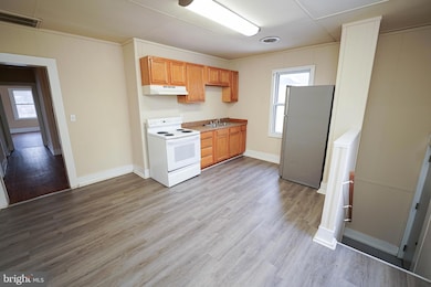 923 E Church St unit B, Salisbury, MD 21804 - photo 6