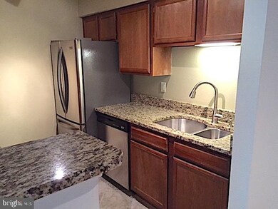 1540 Lincoln Way unit 302, McLean, VA 22102 - photo 2