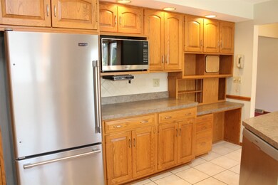 2920 Logan Dr, Erie, PA 16506 - photo 6